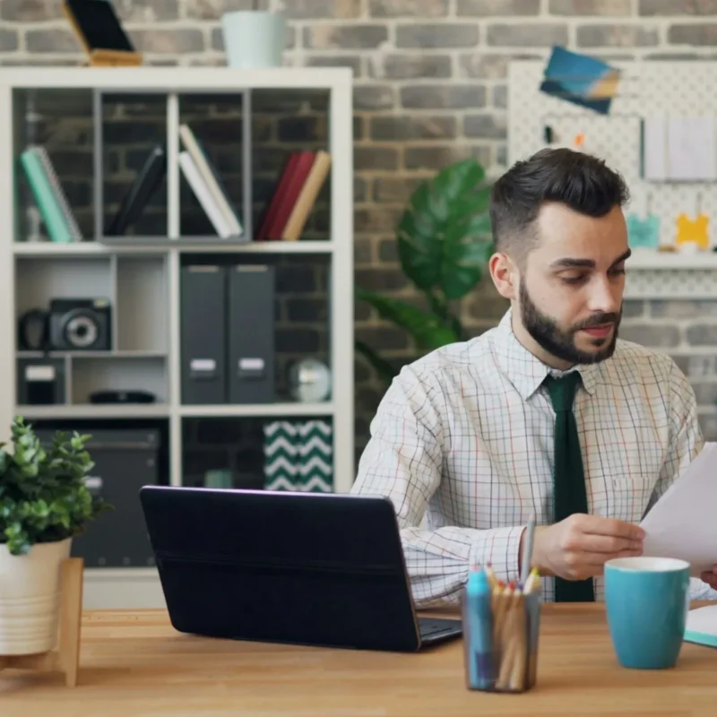 person checking medicare eligibility
