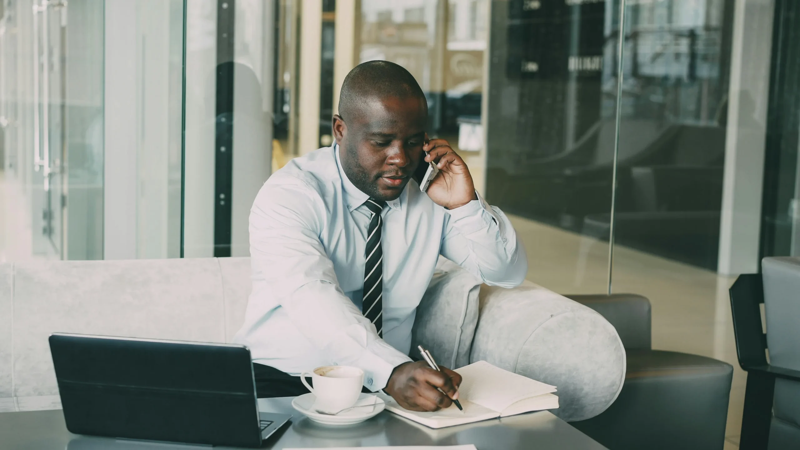 d9540e2f 709a 43c1 aff6 758917762971webp | ProCare Consulting Man checking provider information by phone